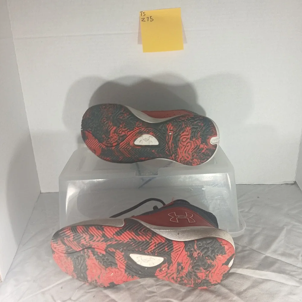 Under Armour Kids Basketball Shoes Red Black Youth Size‎ 5Y